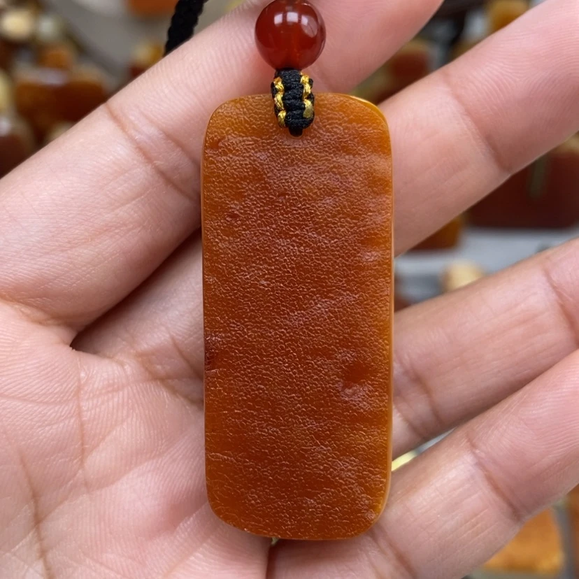 【闪购商品】琥珀颈饰未镶嵌