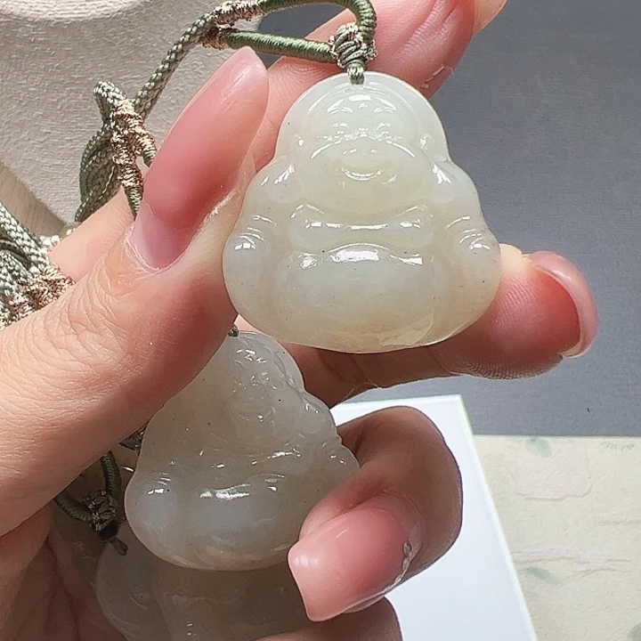 和田玉未镶嵌颈饰3