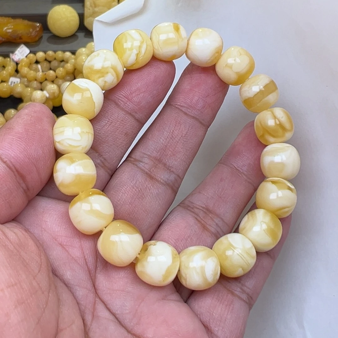 9***6蜜蜡未镶嵌裸石12加21克