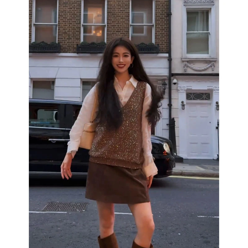 美拉德穿搭设计感小众白色长袖衬衫上衣时尚马甲高腰半身裙套装女