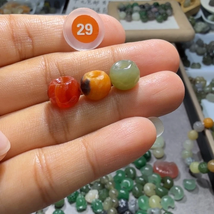 未镶嵌和田玉珠宝半成品