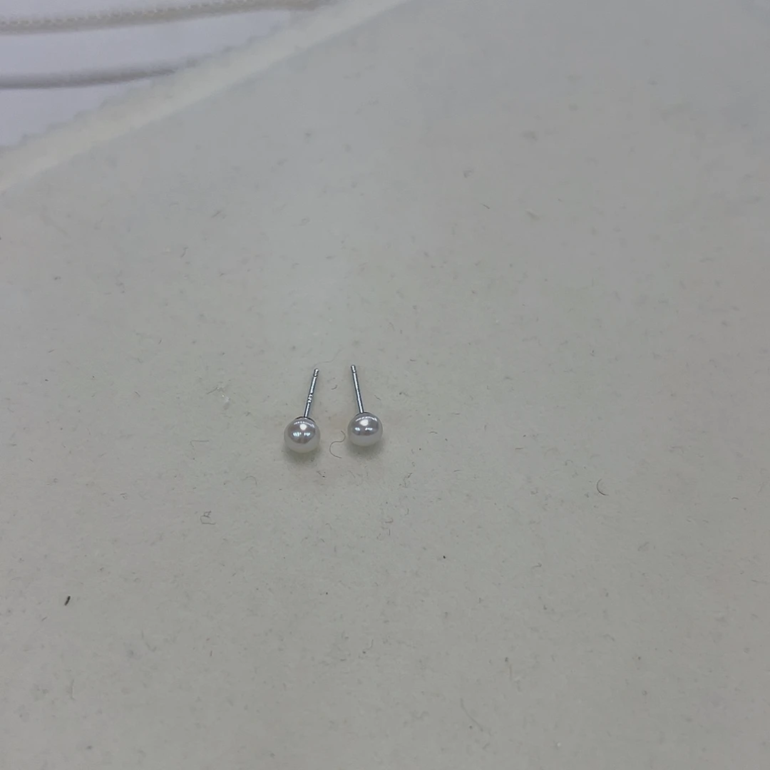 银S925镶嵌淡水珍珠耳饰