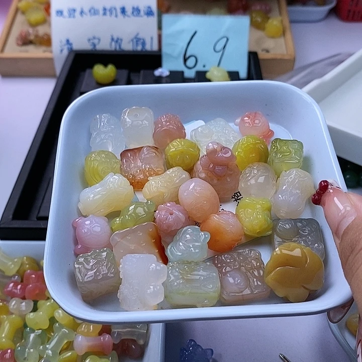 玛瑙/玉髓雕刻件未镶嵌王****