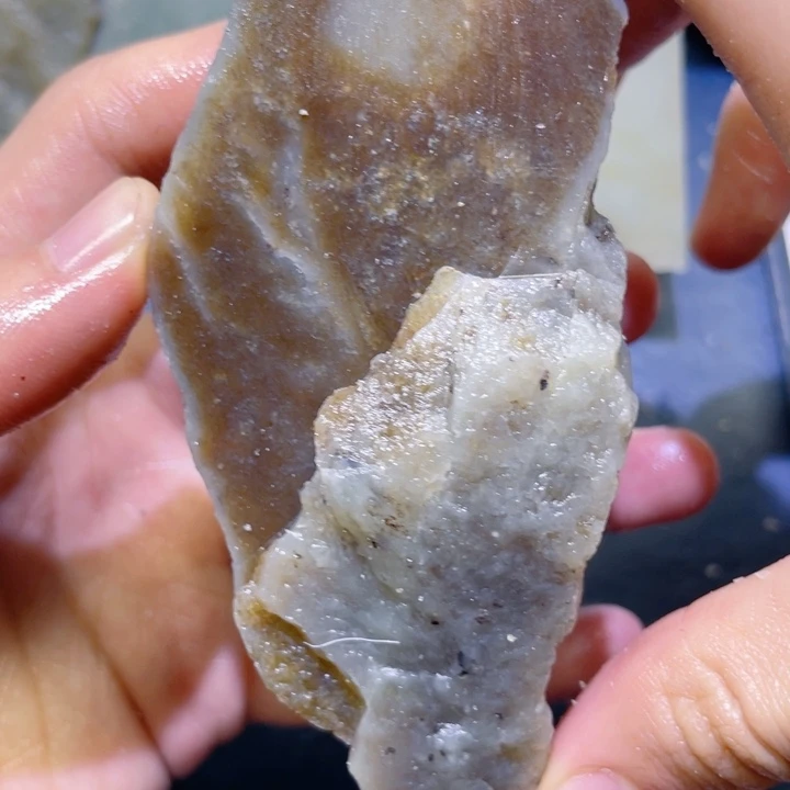 和田玉未镶嵌珠宝半成品