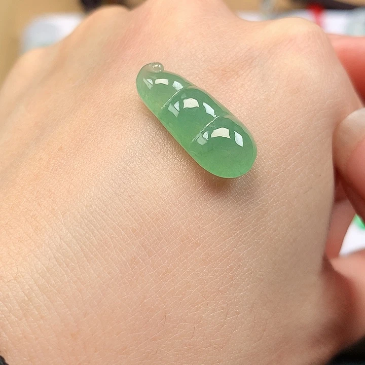 翡翠吊坠(不含链)未镶嵌豆子