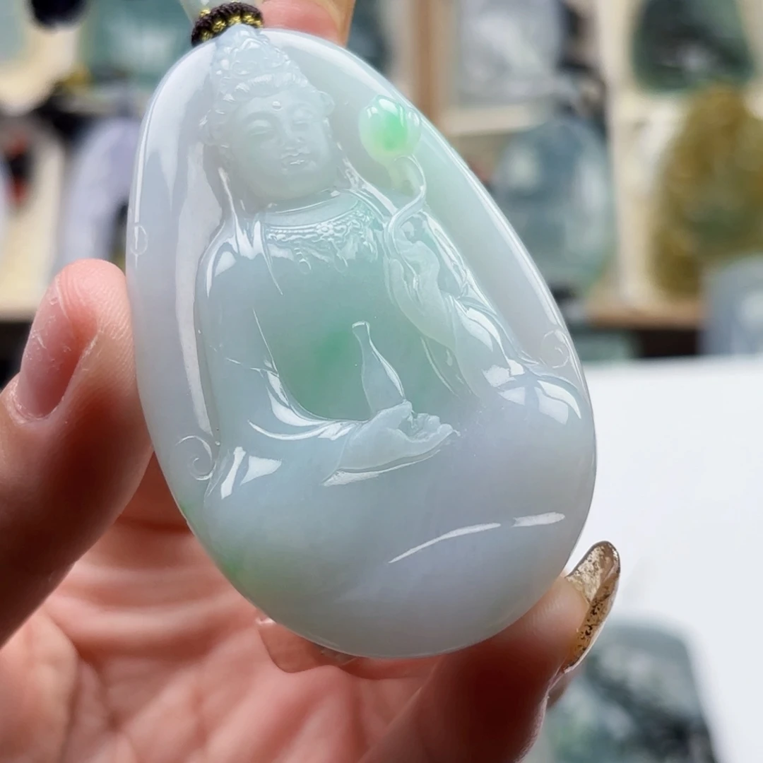 星****颈饰未镶嵌翡翠观音