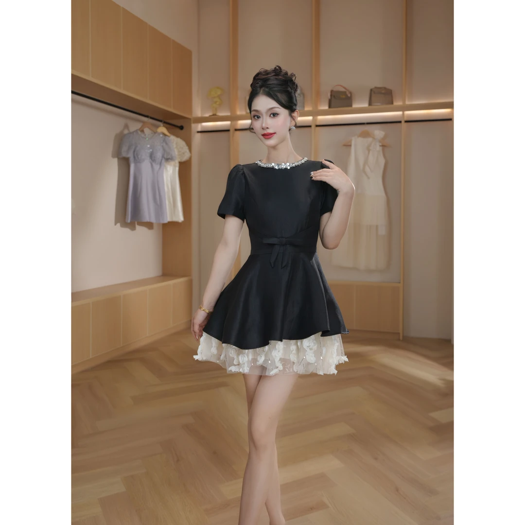 【设计师定制】新款气质小黑裙法式轻奢蕾丝拼接名媛连衣裙65362