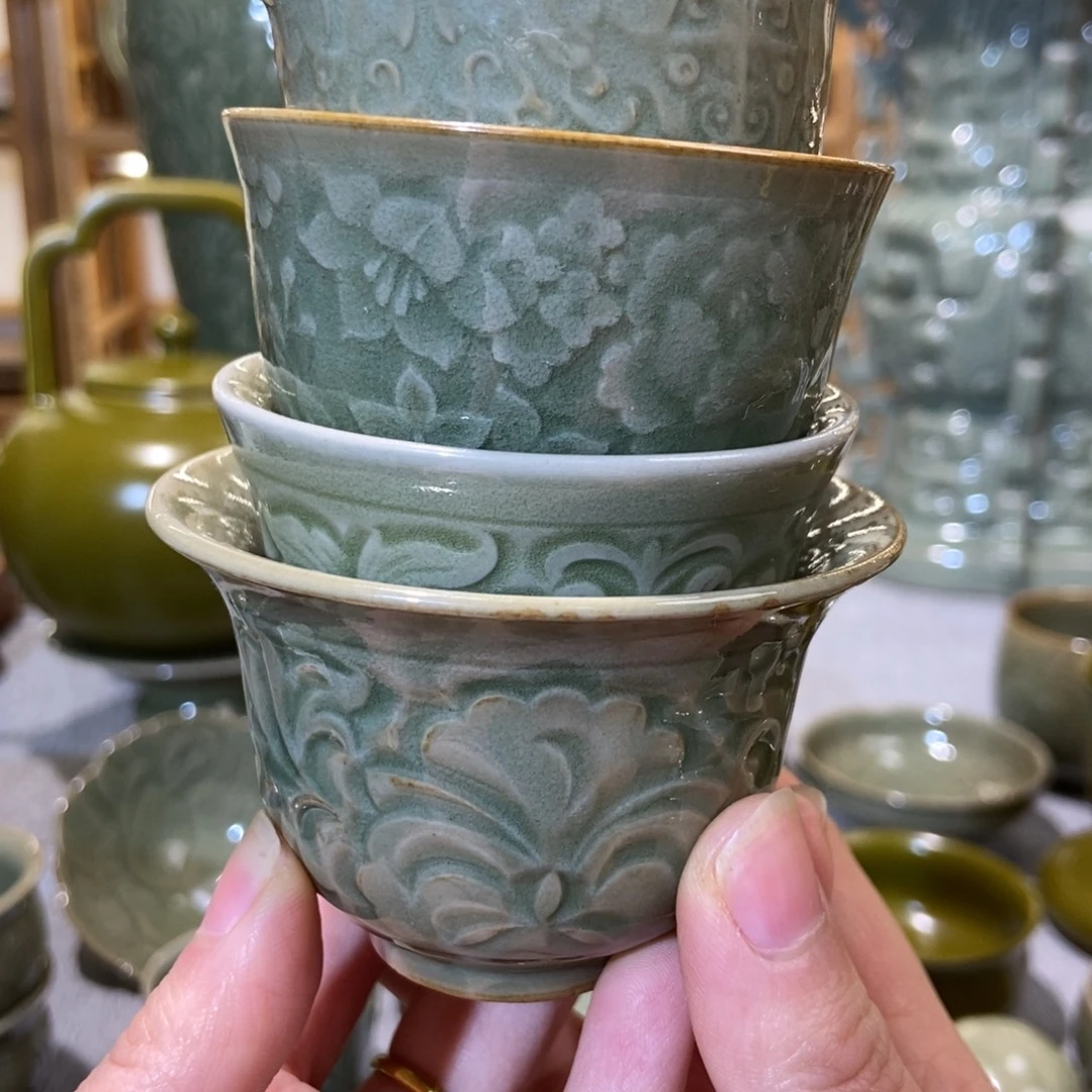 瓷片四只福利哈哈哈