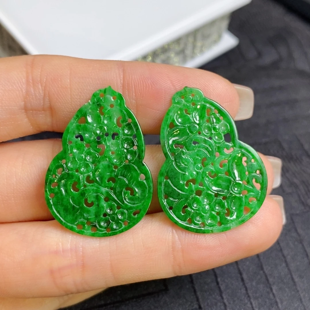 翡翠未镶嵌耳饰葫芦镂空雕花片片