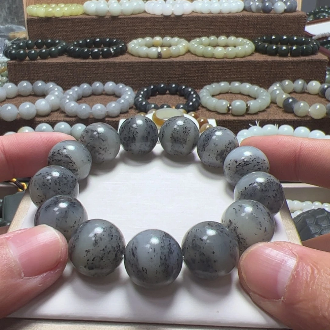 和田玉未镶嵌手链