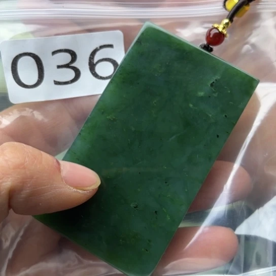 和田玉未镶嵌珠宝半成品