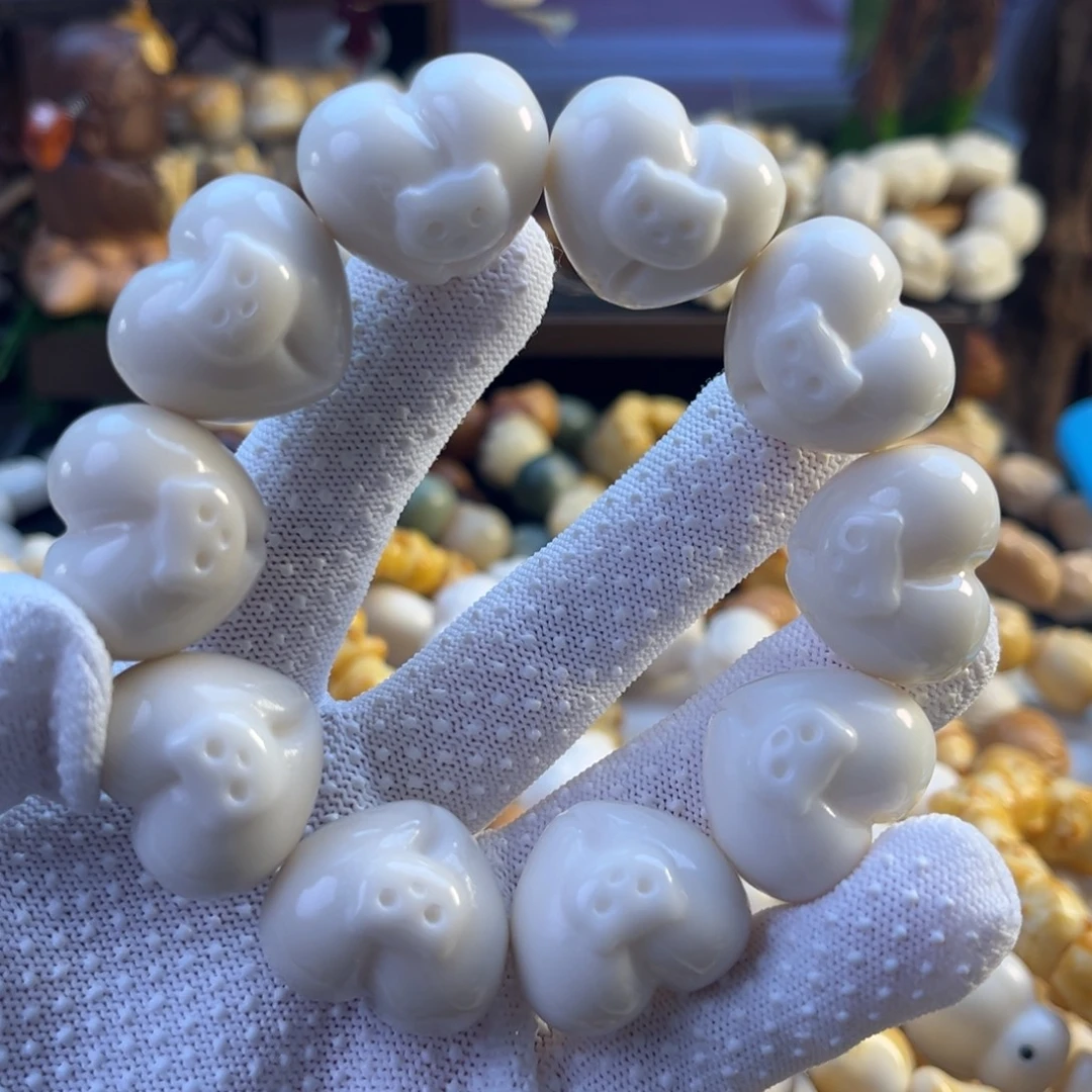 菩提根/象牙果手串-爱心熊