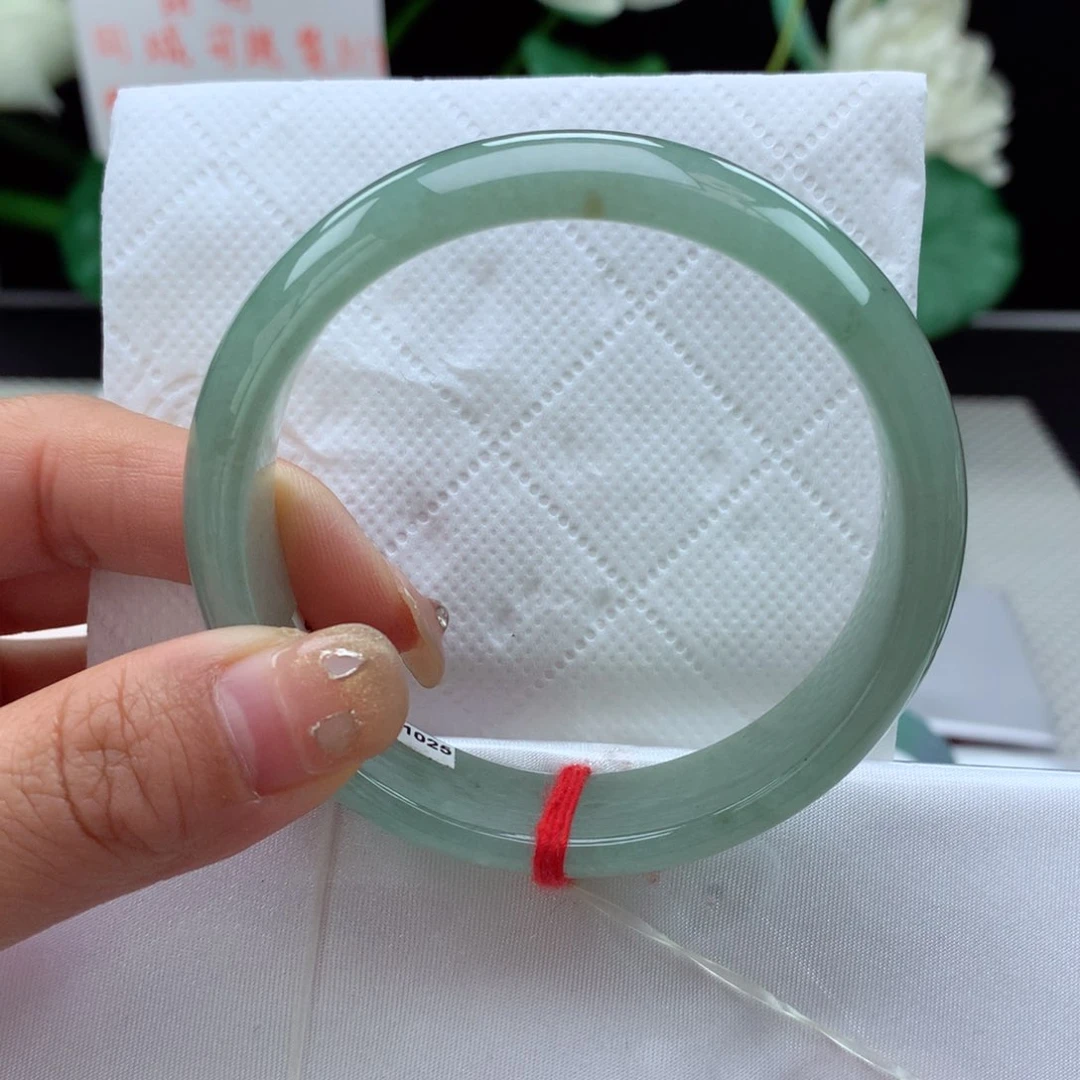 未镶嵌手镯翡翠纯天然6