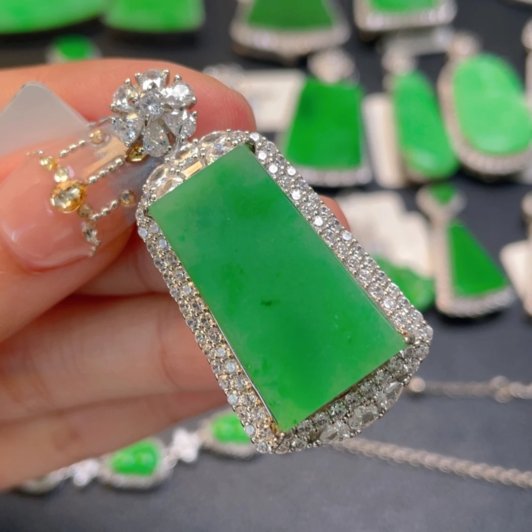 翡翠银S925镶嵌颈饰