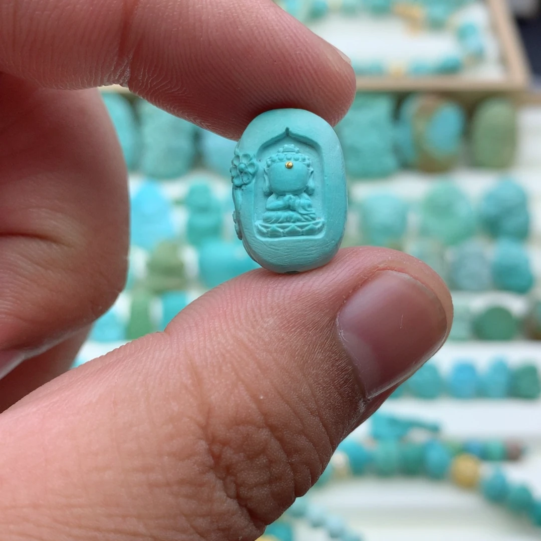 未镶嵌绿松石珠宝奇石