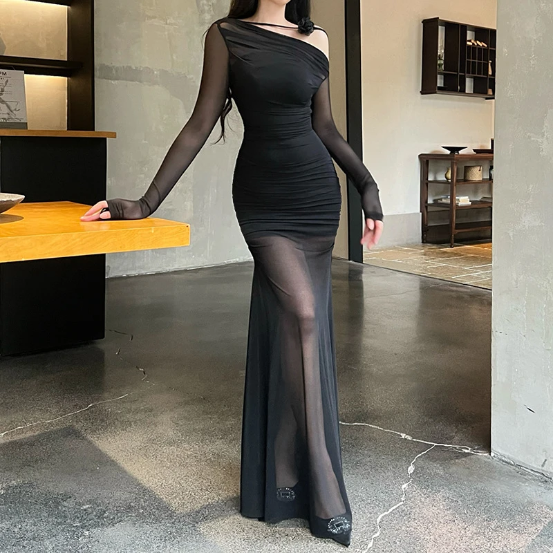 法式一字肩网纱长袖连衣裙2025秋季新款御姐风气质高级内搭包臀裙