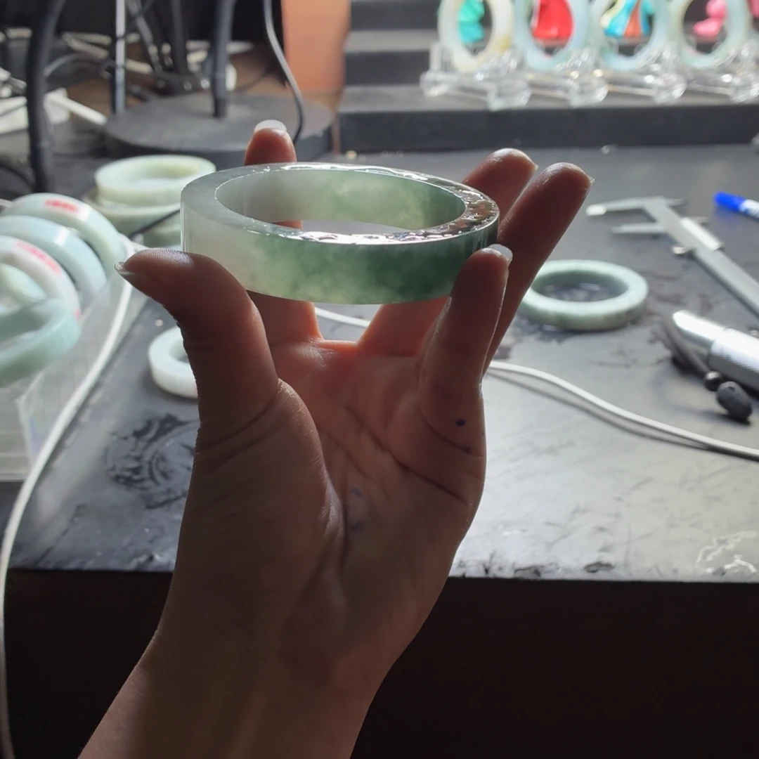 天****未镶嵌翡翠定制翡翠多样性选一