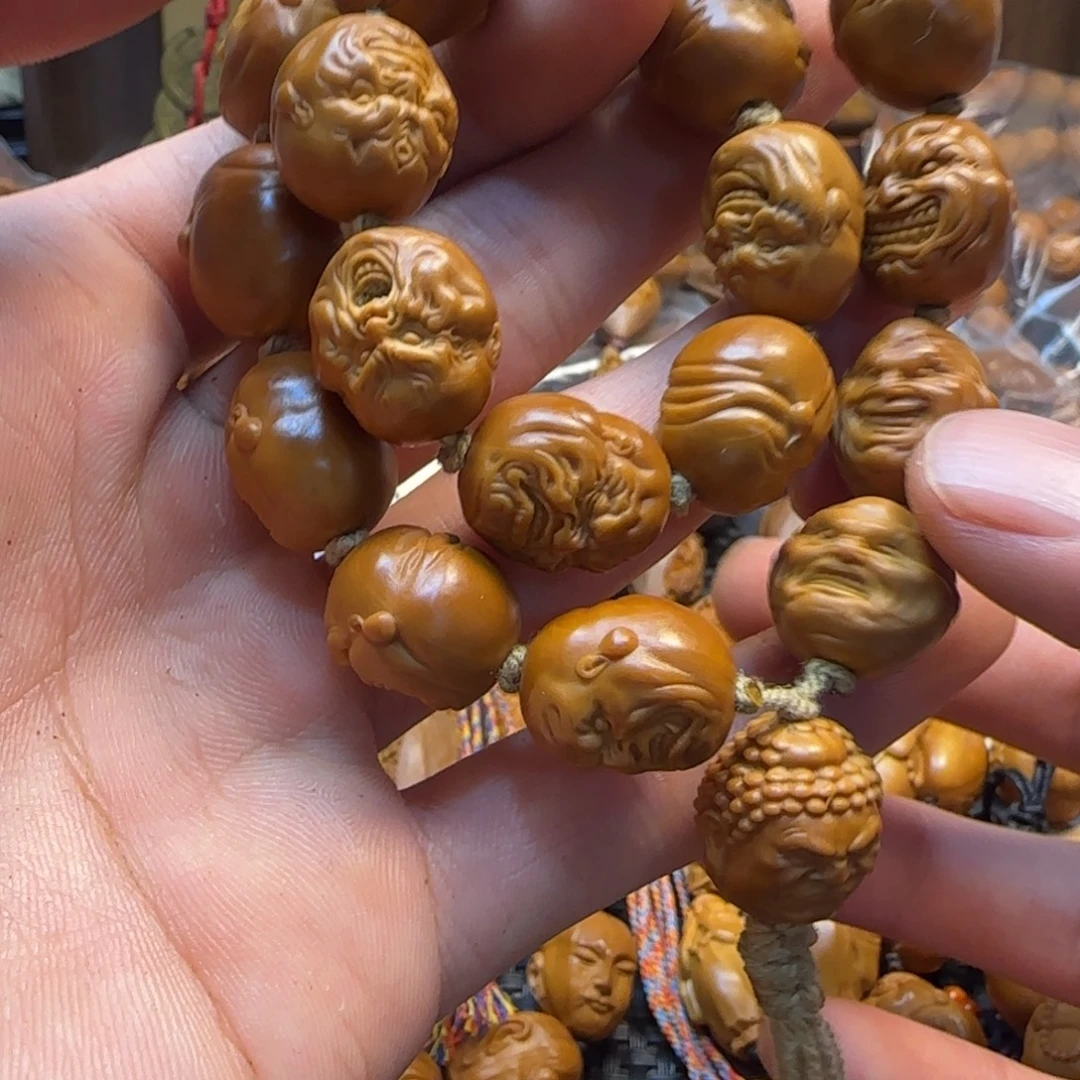 红***石手串/手链橄榄核恶僧手持