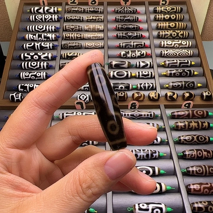 玛瑙/玉髓（覆膜）未镶嵌颈饰