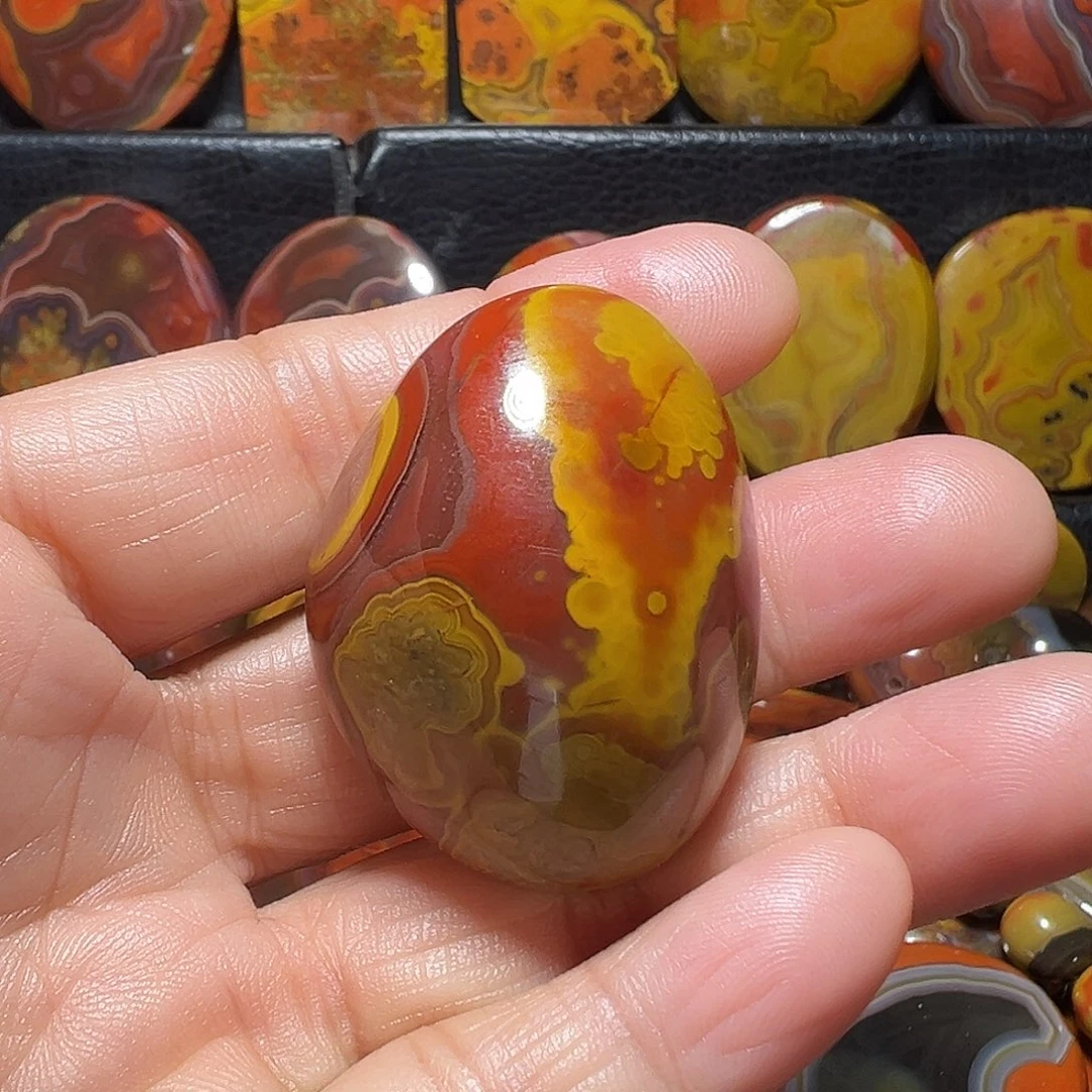 玛瑙/玉髓颈饰未镶嵌?***习