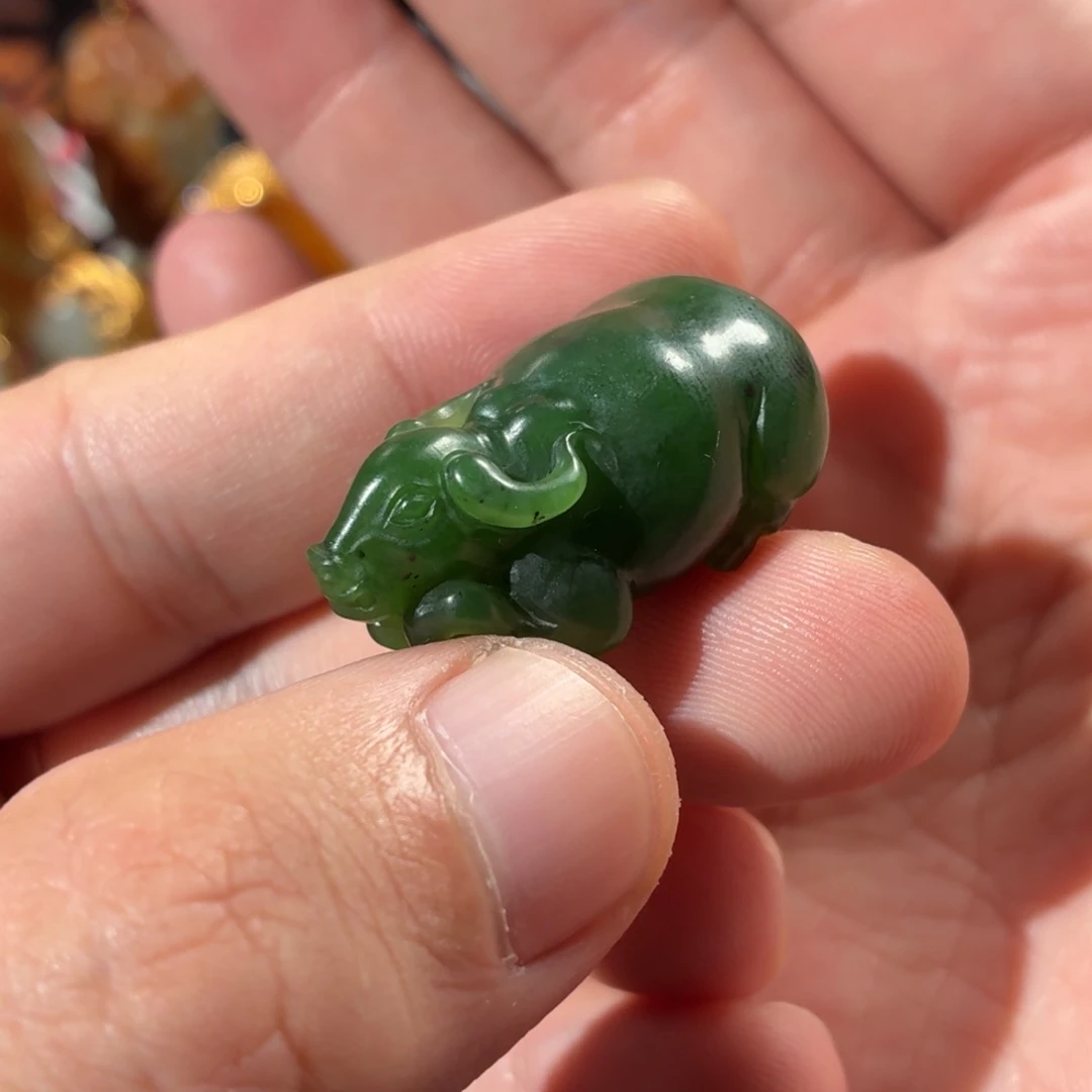 和田玉（碧玉）未镶嵌颈饰