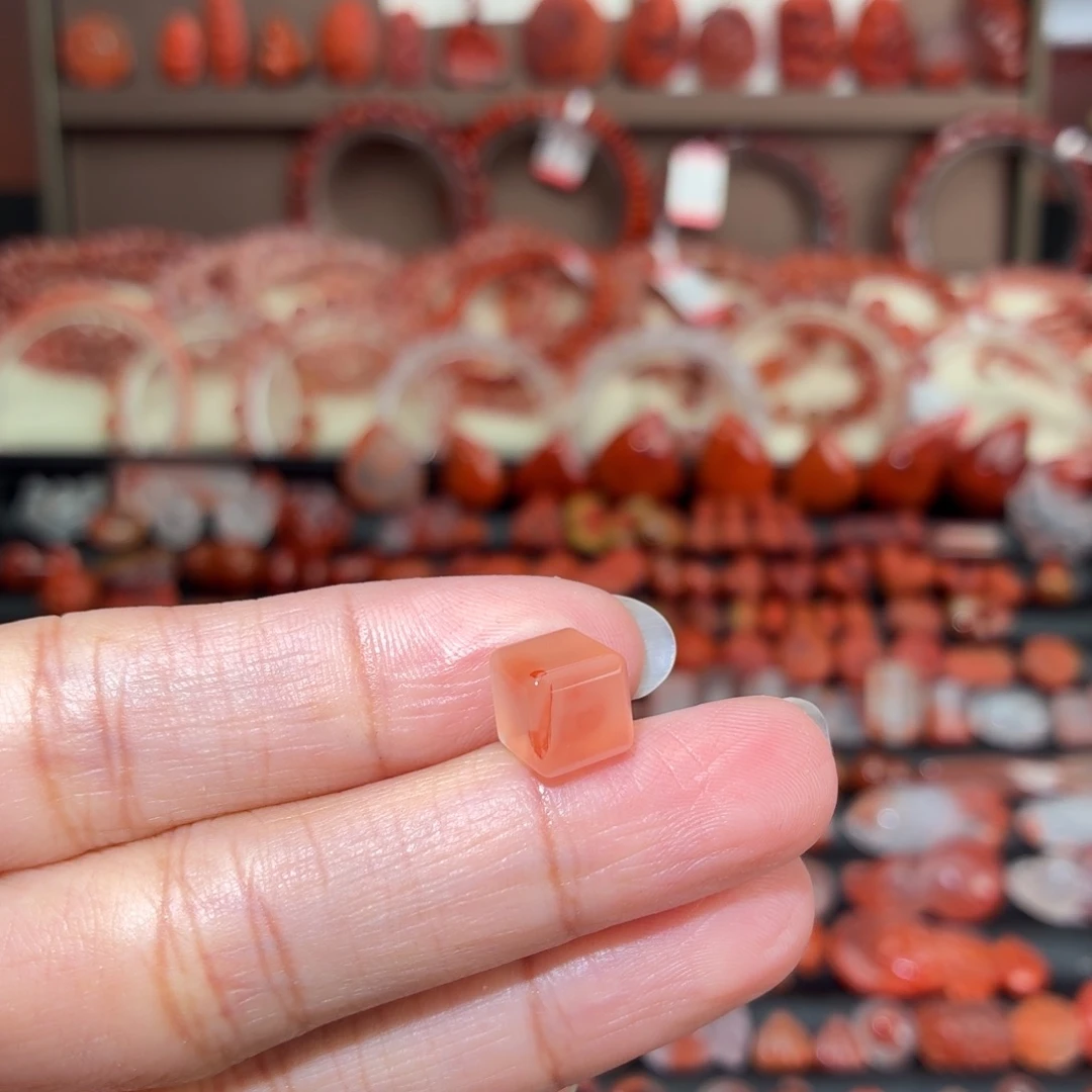 南红玛瑙未镶嵌颈饰方糖8+