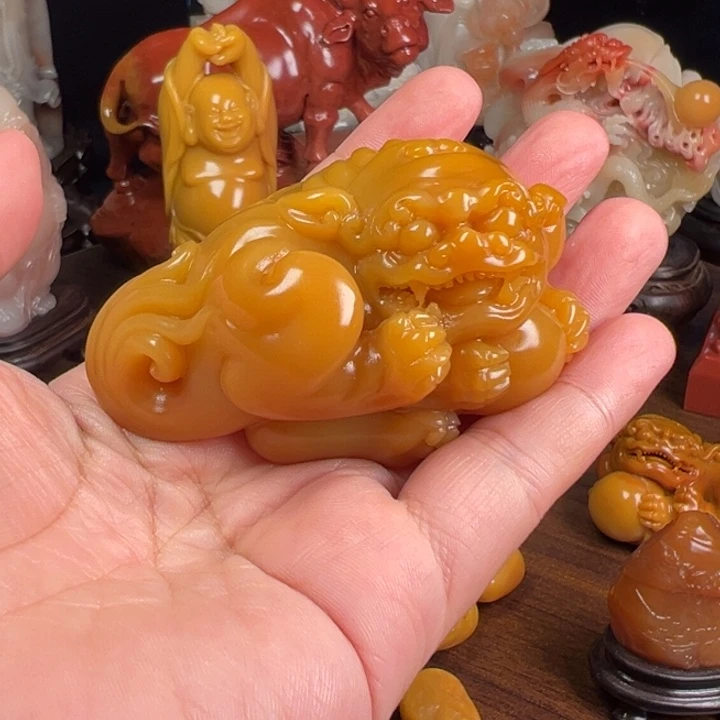 用***1老挝石北部田黄手把件