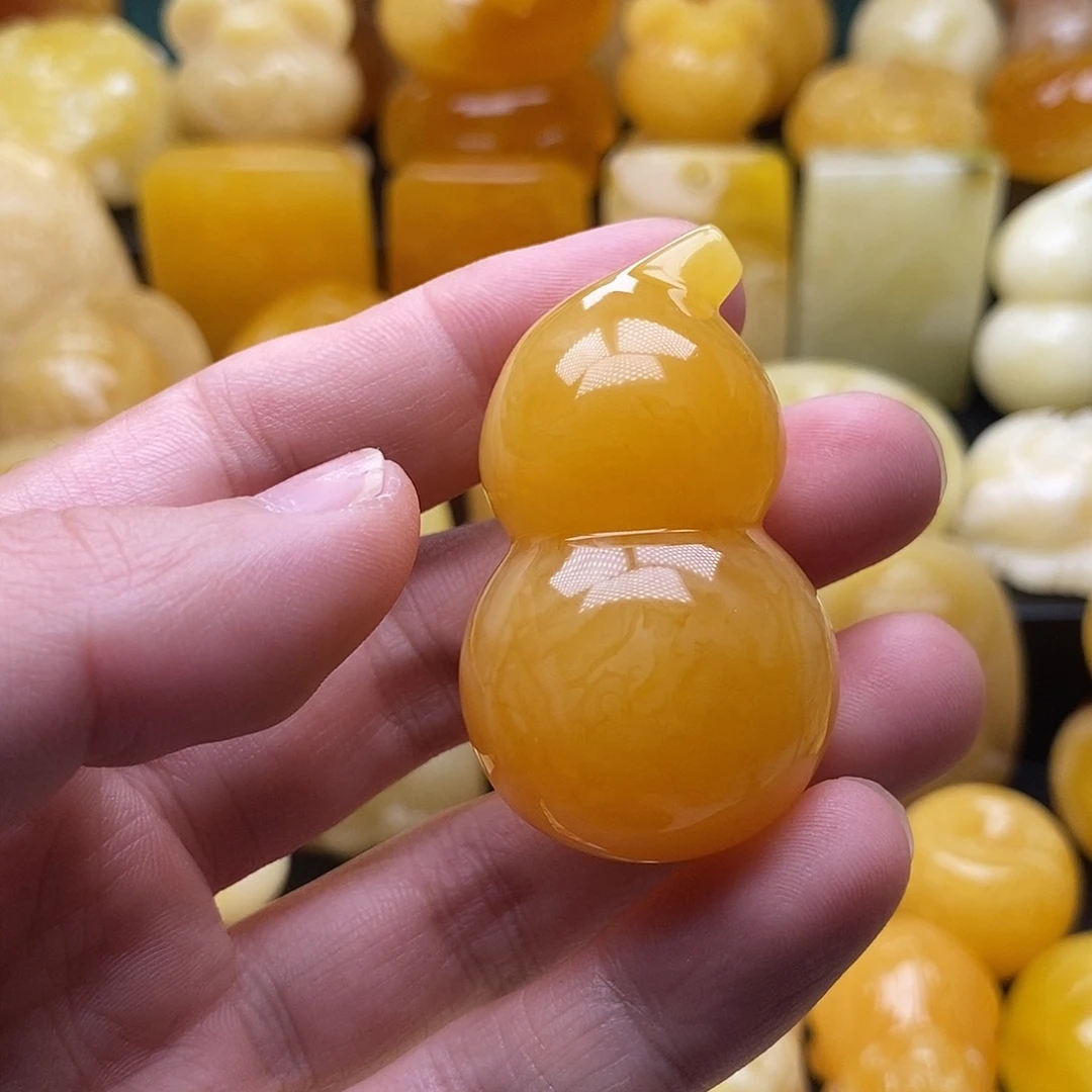 琥珀颈饰未镶嵌琥珀蜜蜡吊坠