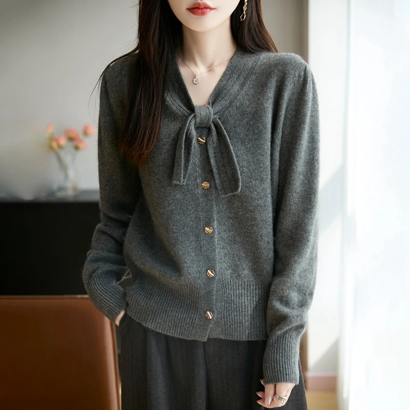 品牌秋冬洋气女款宽松毛衣长袖针织衫女气质时尚百搭