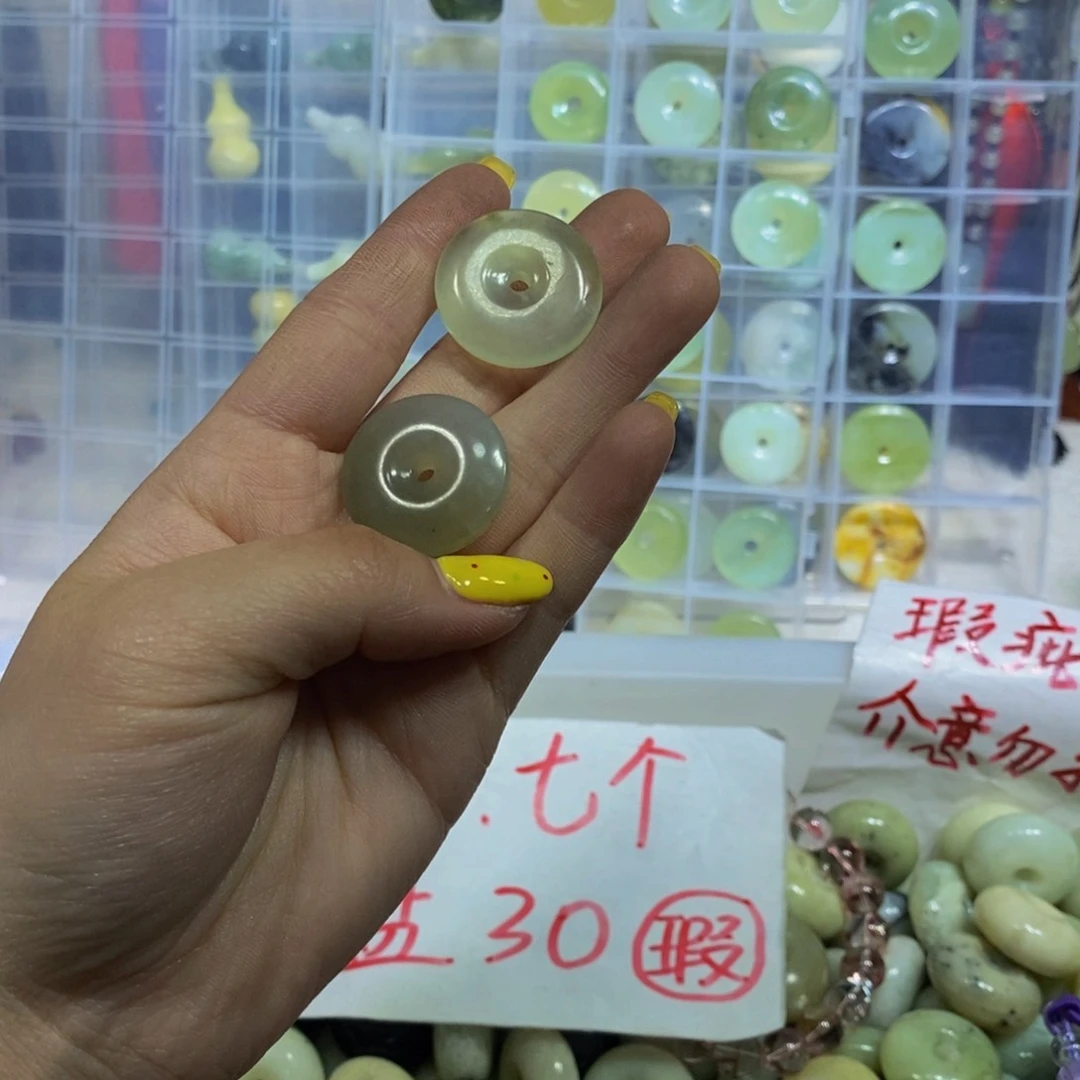 蛇纹石玉未镶嵌毛衣链375