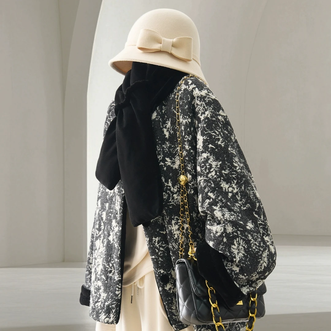 文艺范复古围巾款丝绒拼接羽绒服女冬季2025新款90白鸭绒保暖外套