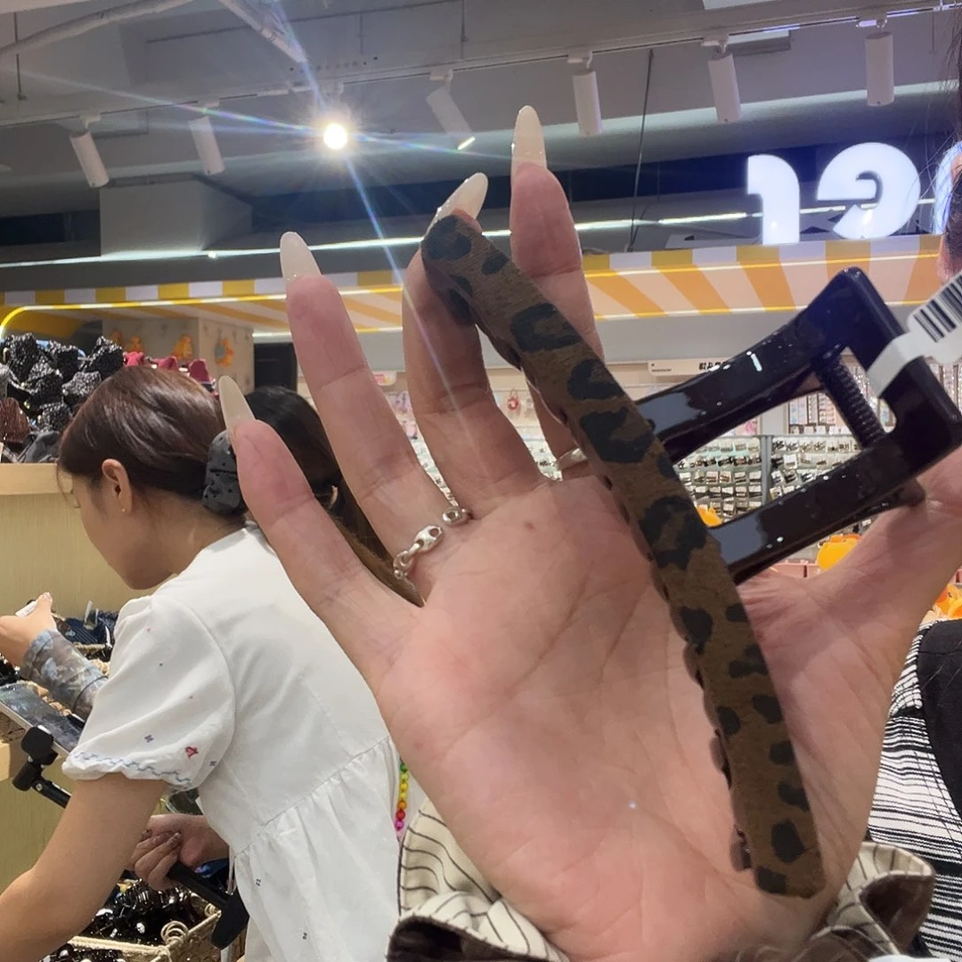 非金属布艺豹纹抓夹