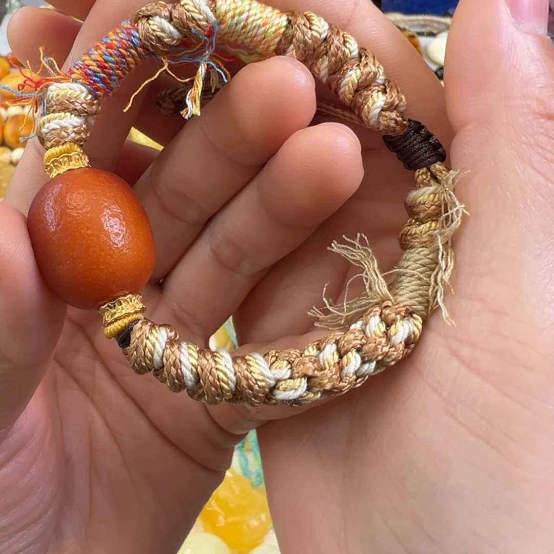 蜜蜡裸石未镶嵌蜜蜡