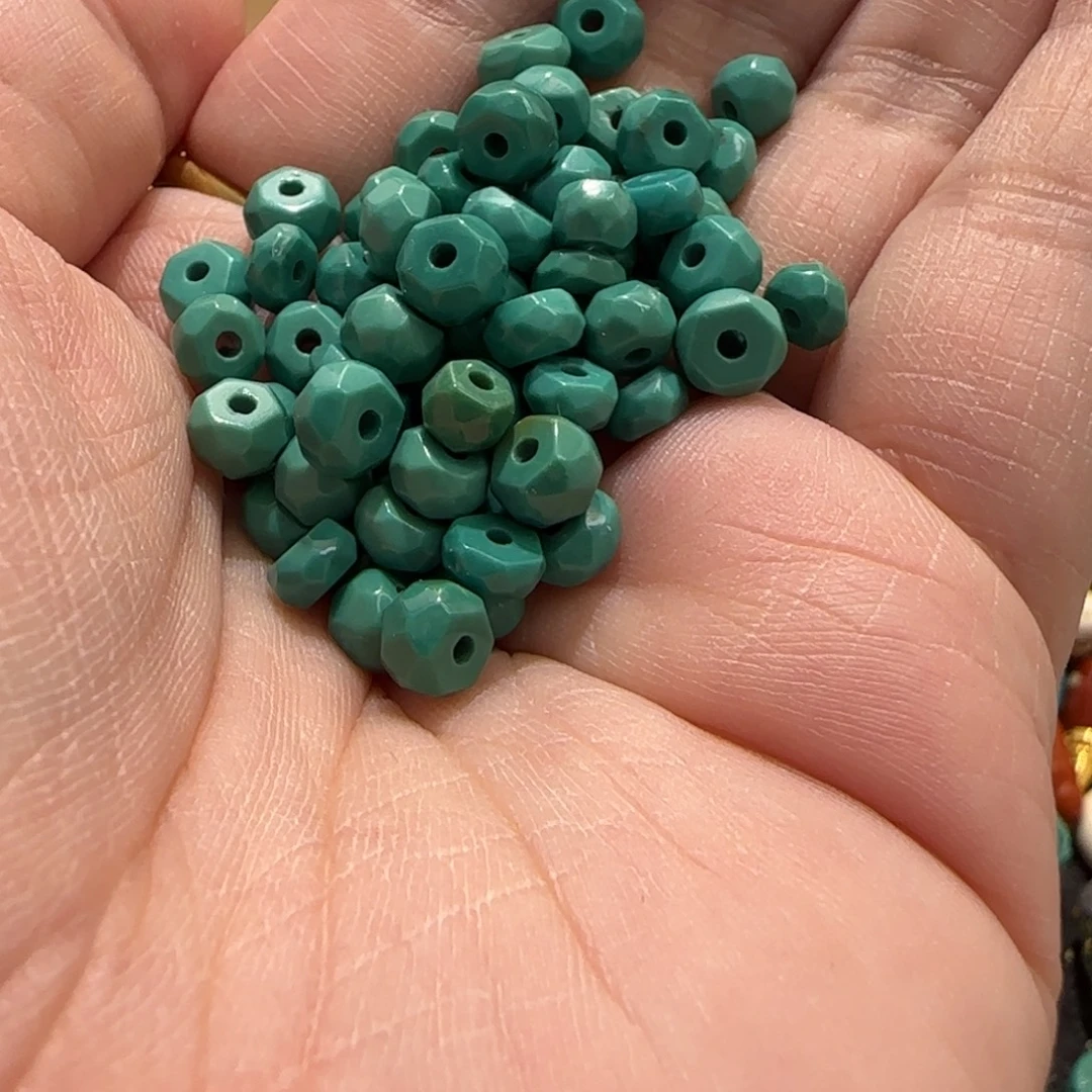 绿松石未镶嵌配饰