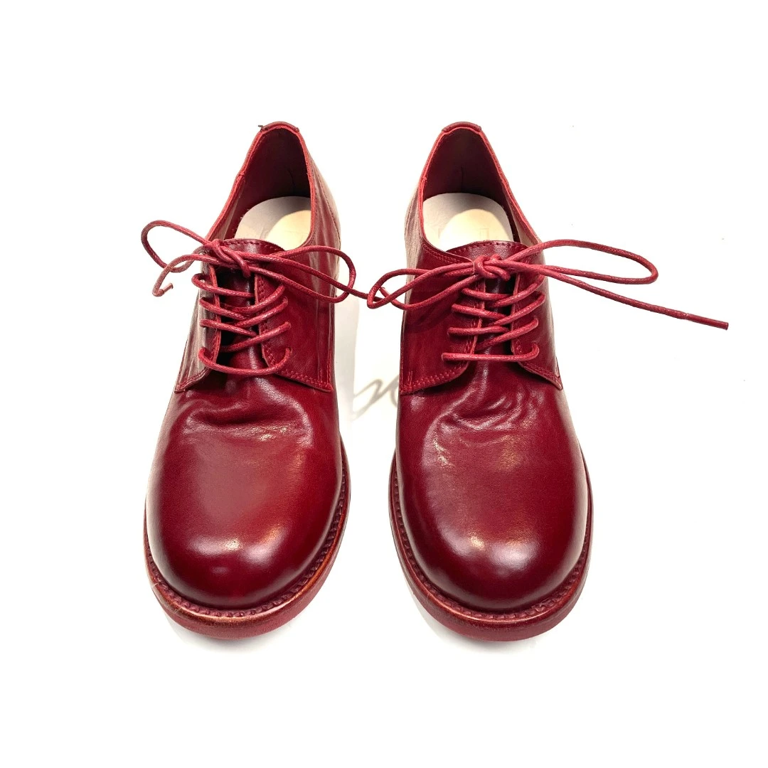 高档舒适高个新款马皮复古做旧稀罕红色施铂平底鞋百搭系带感小众