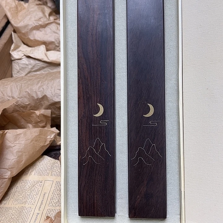 大叶紫檀（黑酸枝木类）