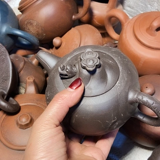 手工制作宜兴紫砂壶