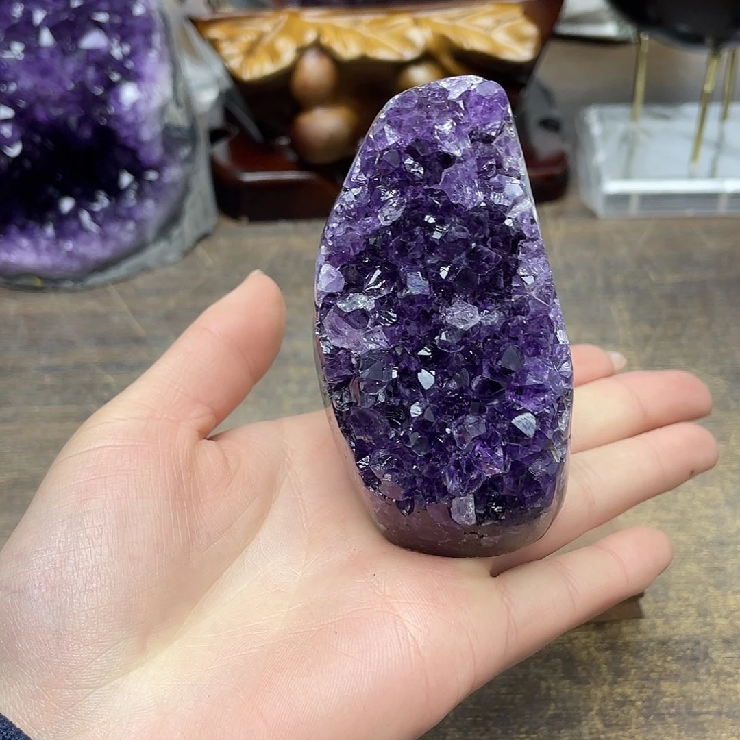 未镶嵌紫晶大型摆件（非配饰）