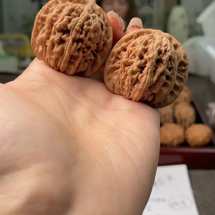 文玩核桃把件c*y全品四座楼