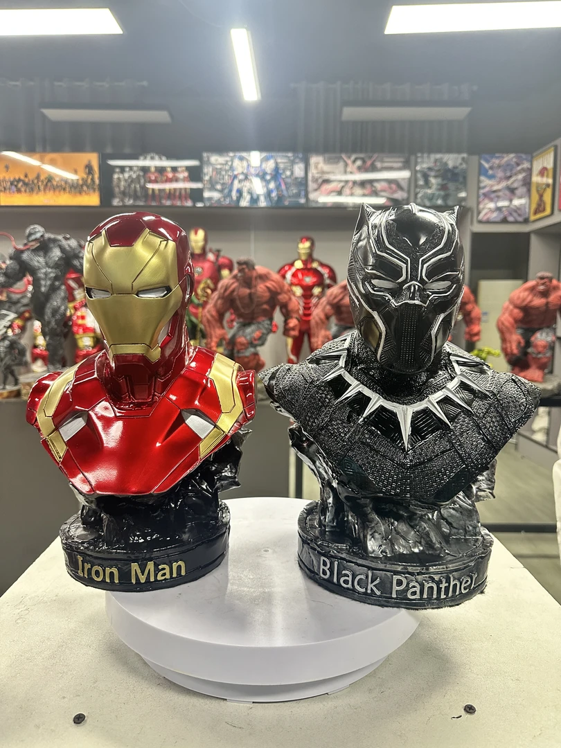 漫威钢铁侠黑豹金边银边半身像潮玩手办