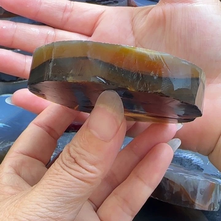 晓***-定制玛瑙手镯定制