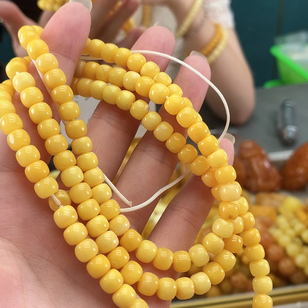 未镶嵌琥珀裸石鸡油黄6