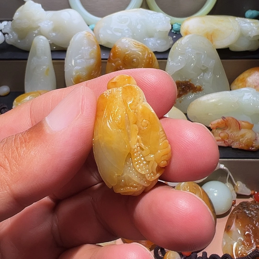 未镶嵌和田玉挂件