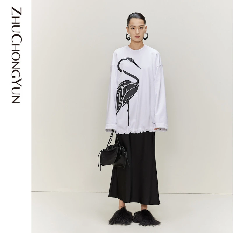 【冬姐精选】ZHUCHONGYUN卫衣白鹳印花拉链上衣