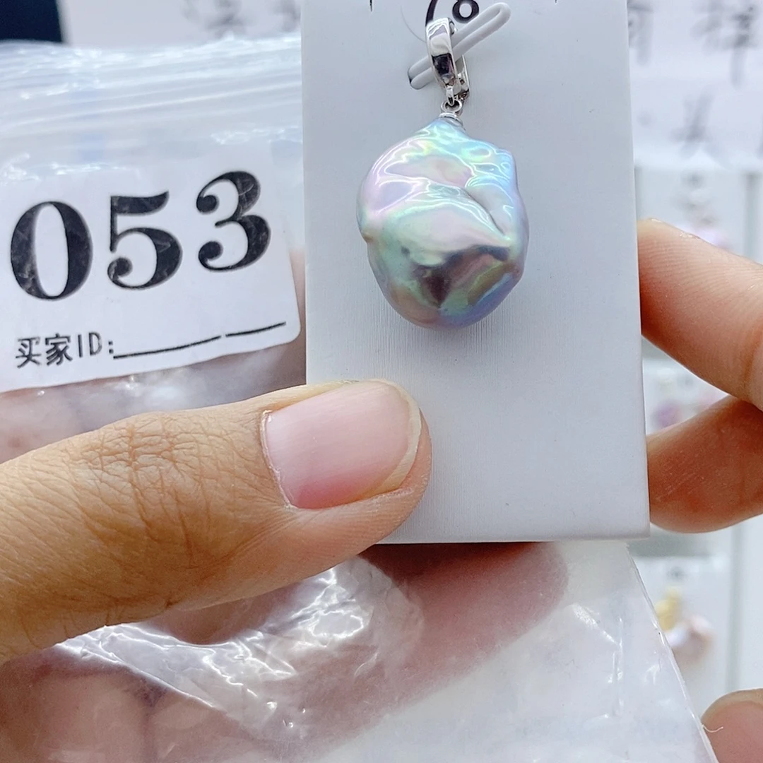 颈饰淡水珍珠钛钢