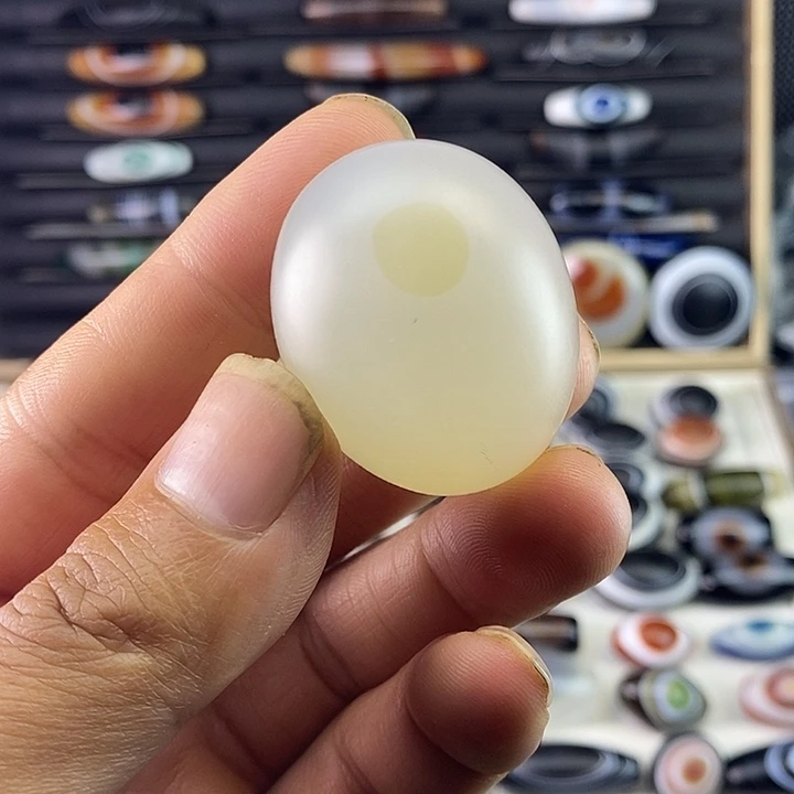 未镶嵌颈饰玛瑙/玉髓