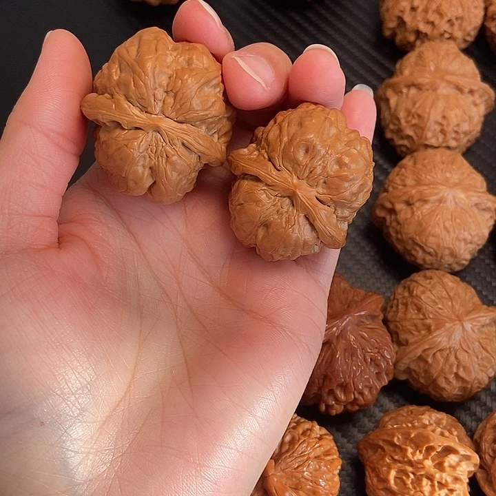 把件文玩核桃35蛤麻