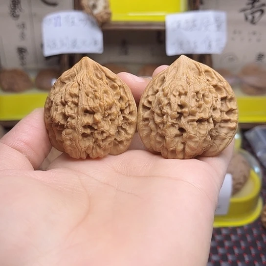 文玩核桃吊坠官帽