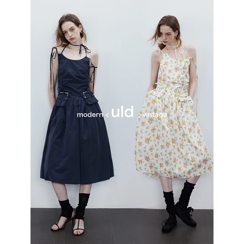 ULD/黑标ofg摩登复古降落伞户外纸感微光泽度多种穿法连衣裙