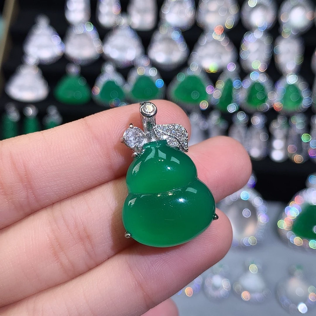 银S925镶嵌吊坠(不含链)玛瑙/玉髓火**心